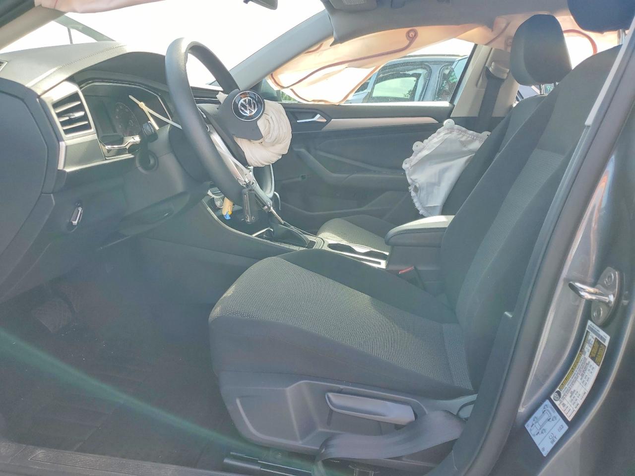 VOLKSWAGEN JETTA 2021 — 8