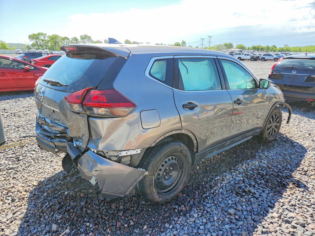 NISSAN ROGUE 2018 — 4