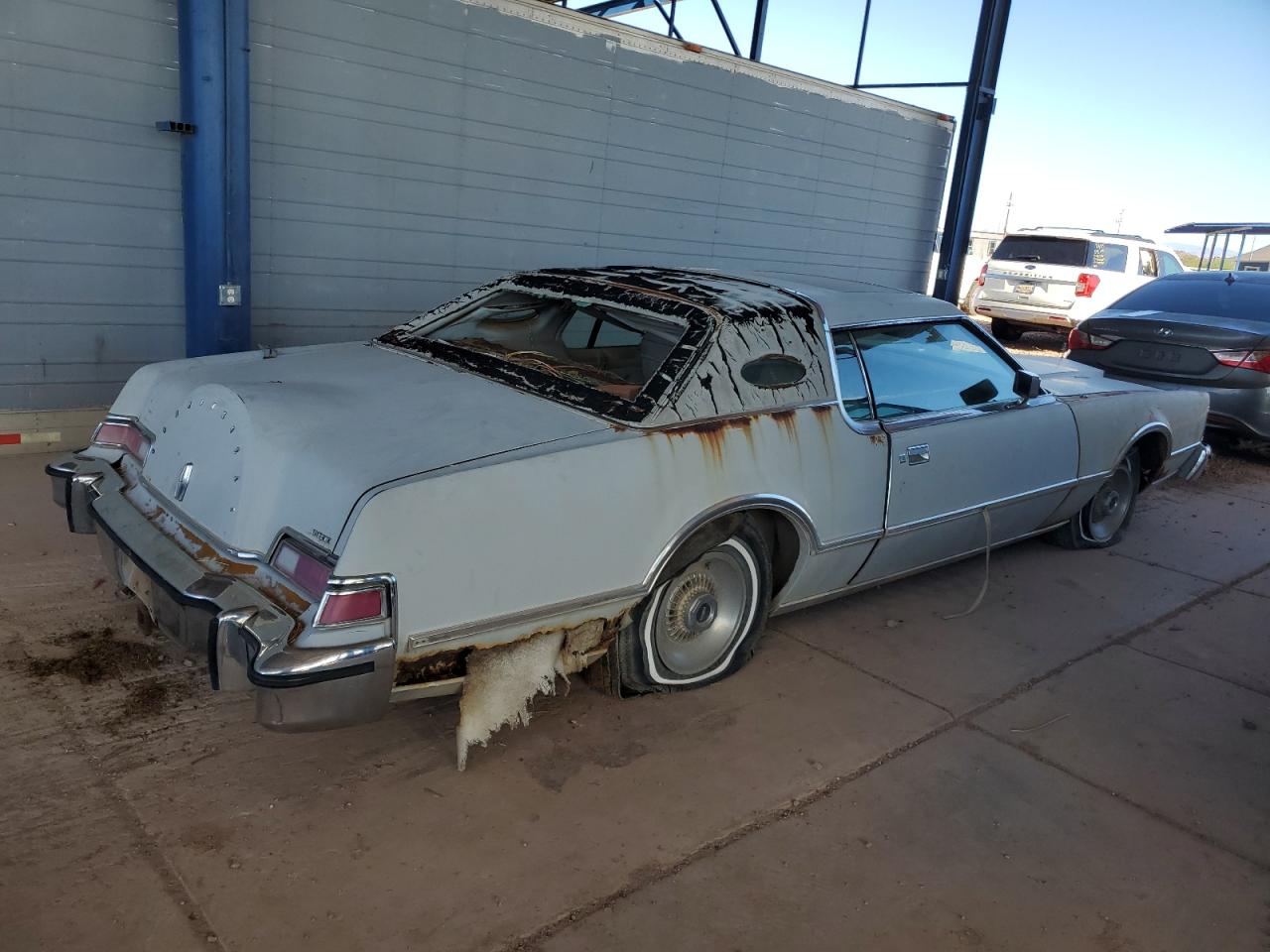 LINCOLN MARK VI 1974 — 4