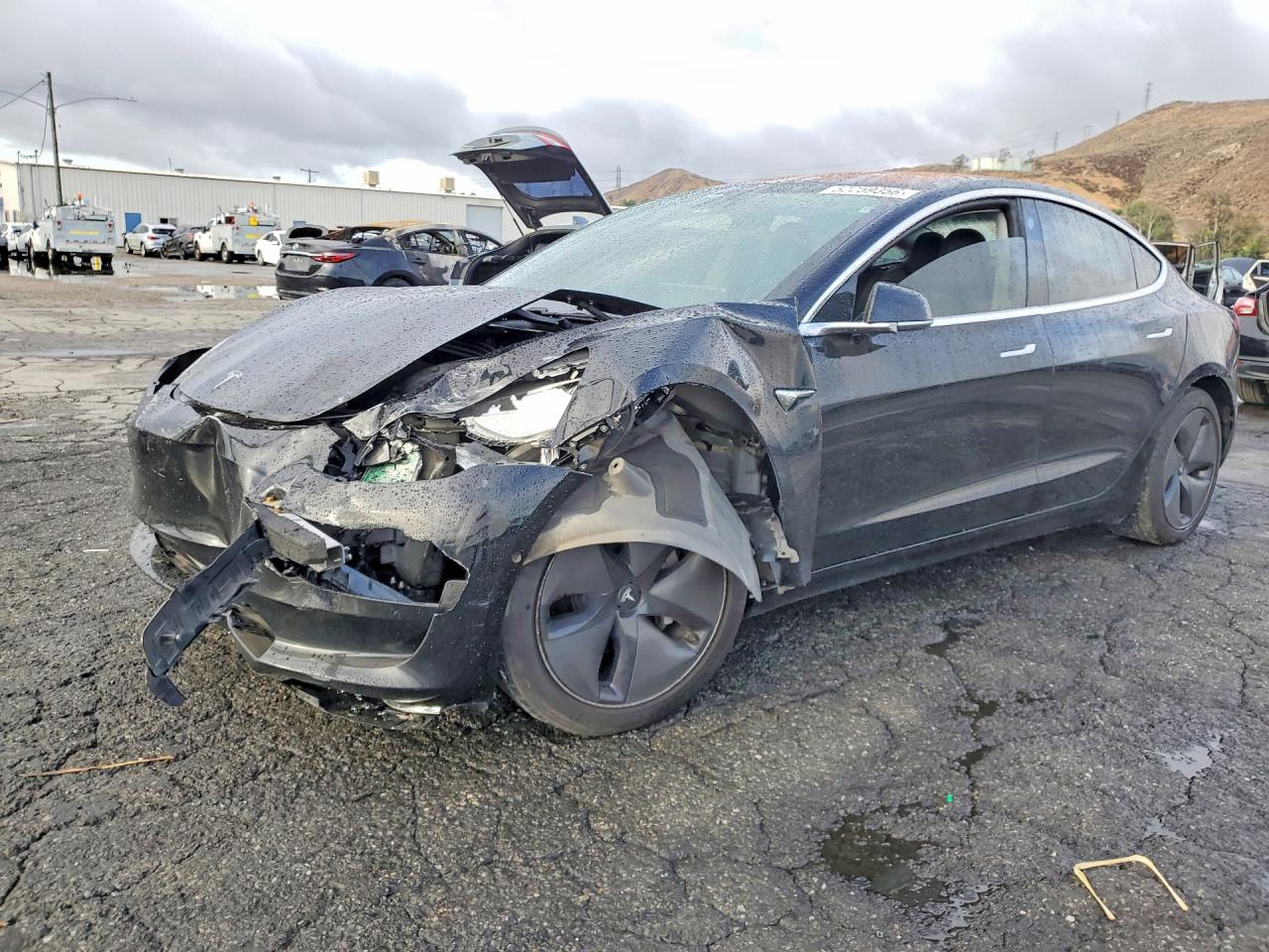 TESLA MODEL 3 2018 — 2