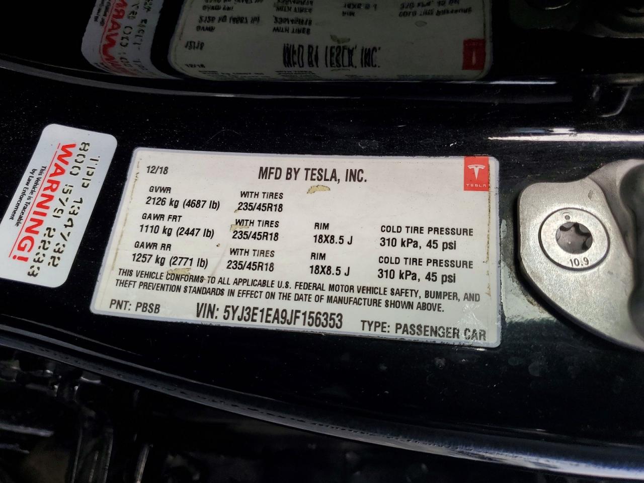 TESLA MODEL 3 2018 — 14