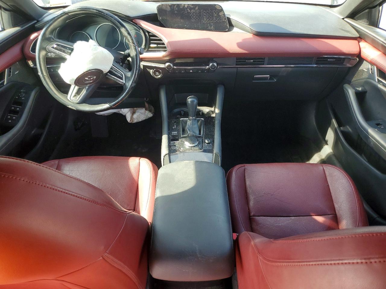 MAZDA 3 2021 — 9