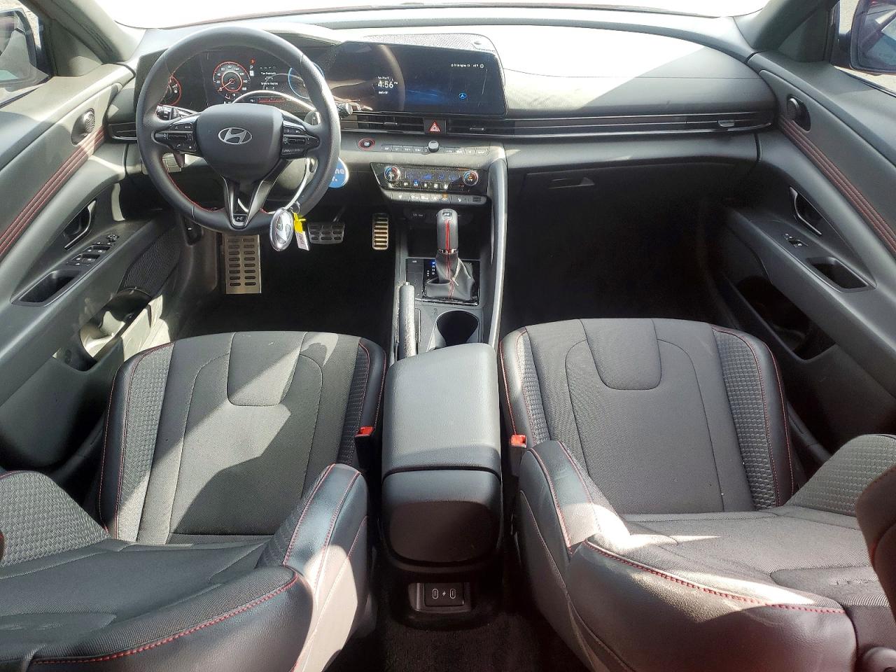 HYUNDAI ELANTRA 2025 — 9