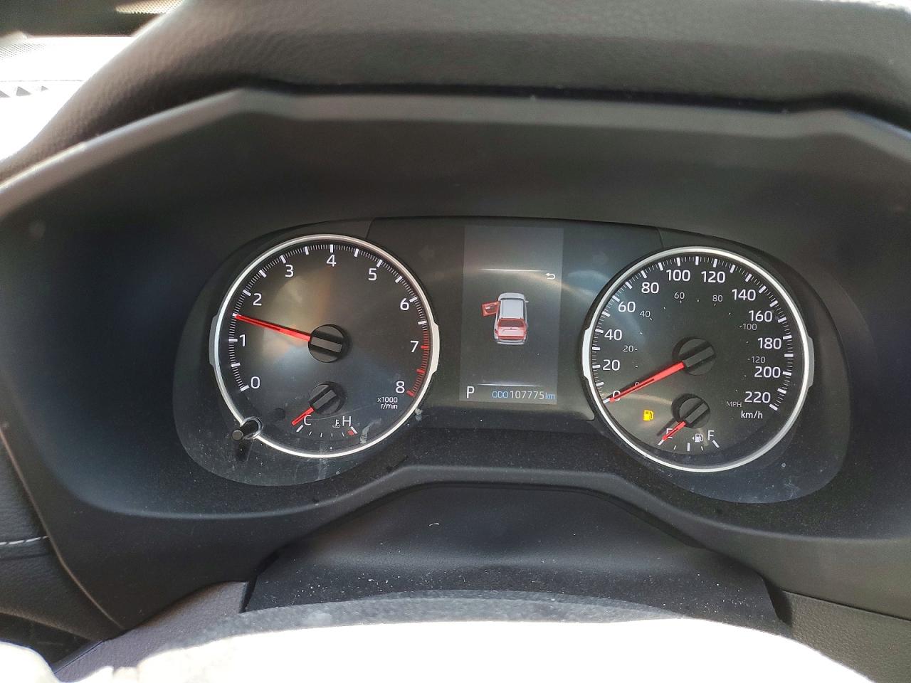 TOYOTA RAV4 2022 — 10
