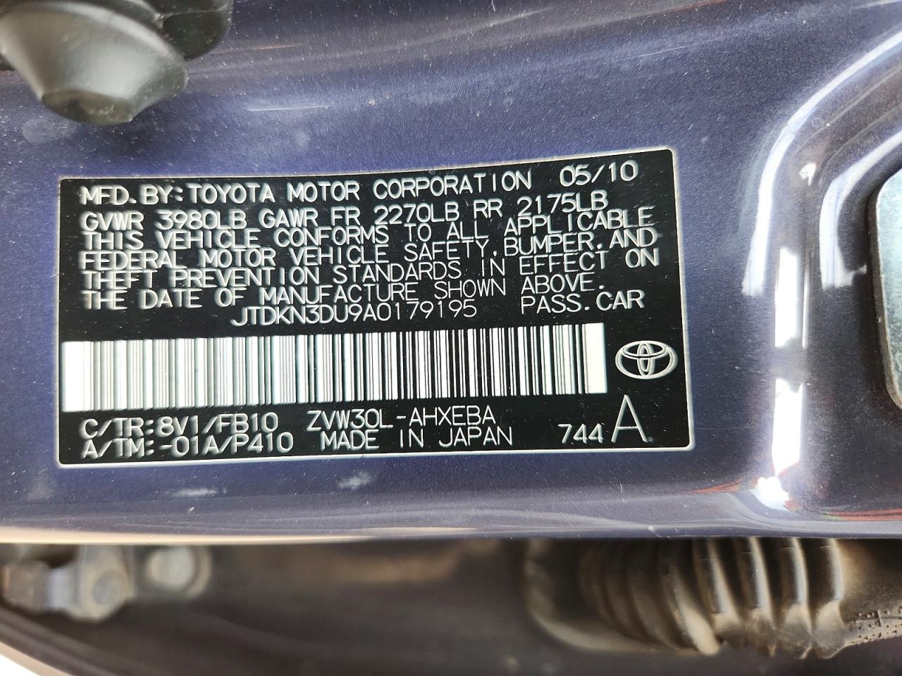 TOYOTA PRIUS 2010 — 14