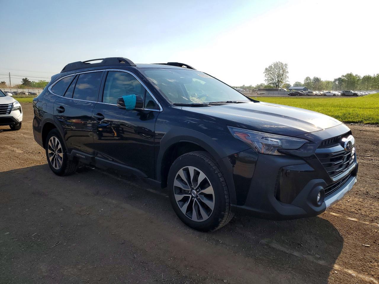 SUBARU OUTBACK 2025 — 5