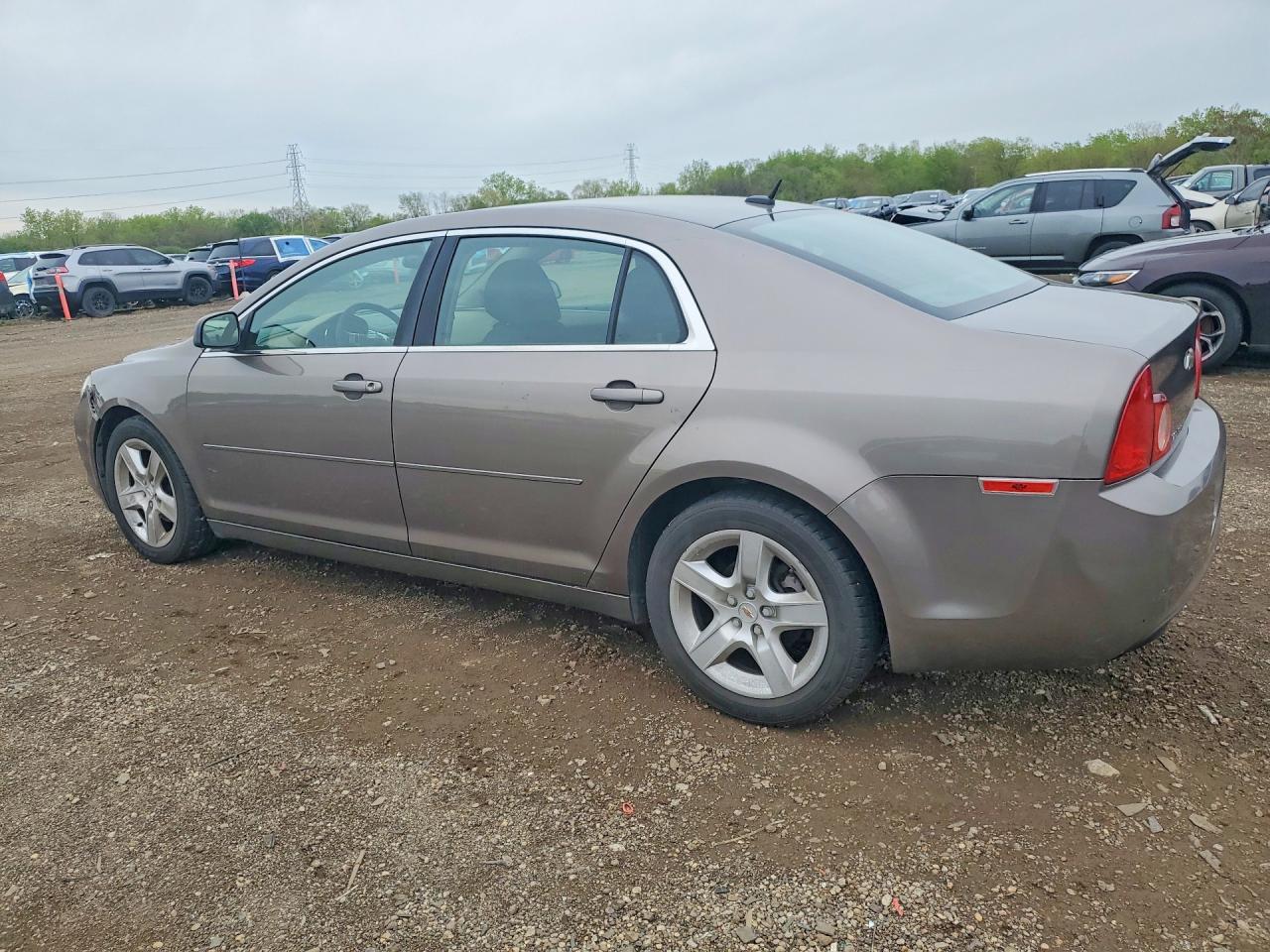 CHEVROLET MALIBU 2011 — 3
