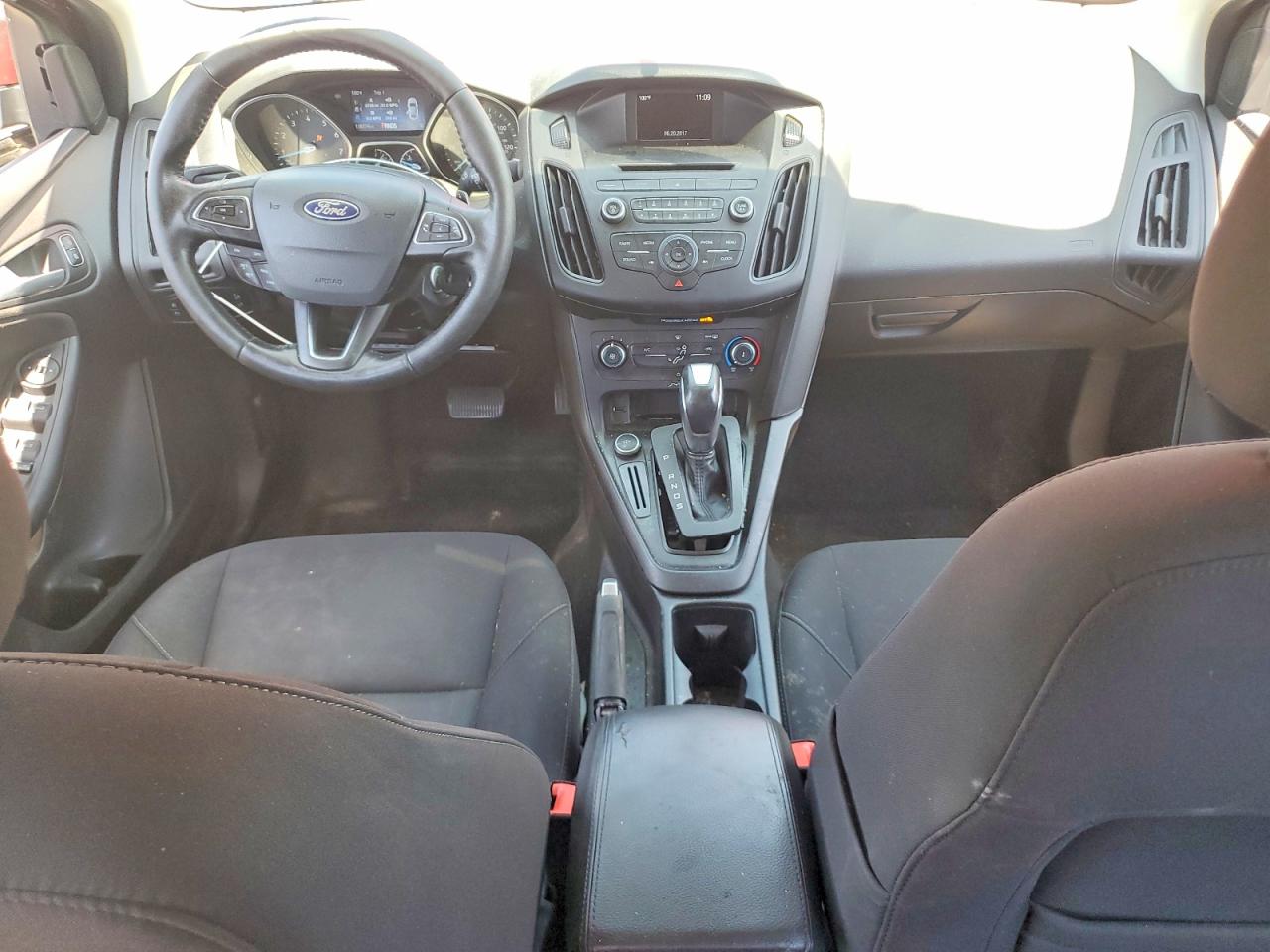 FORD FOCUS 2016 — 9