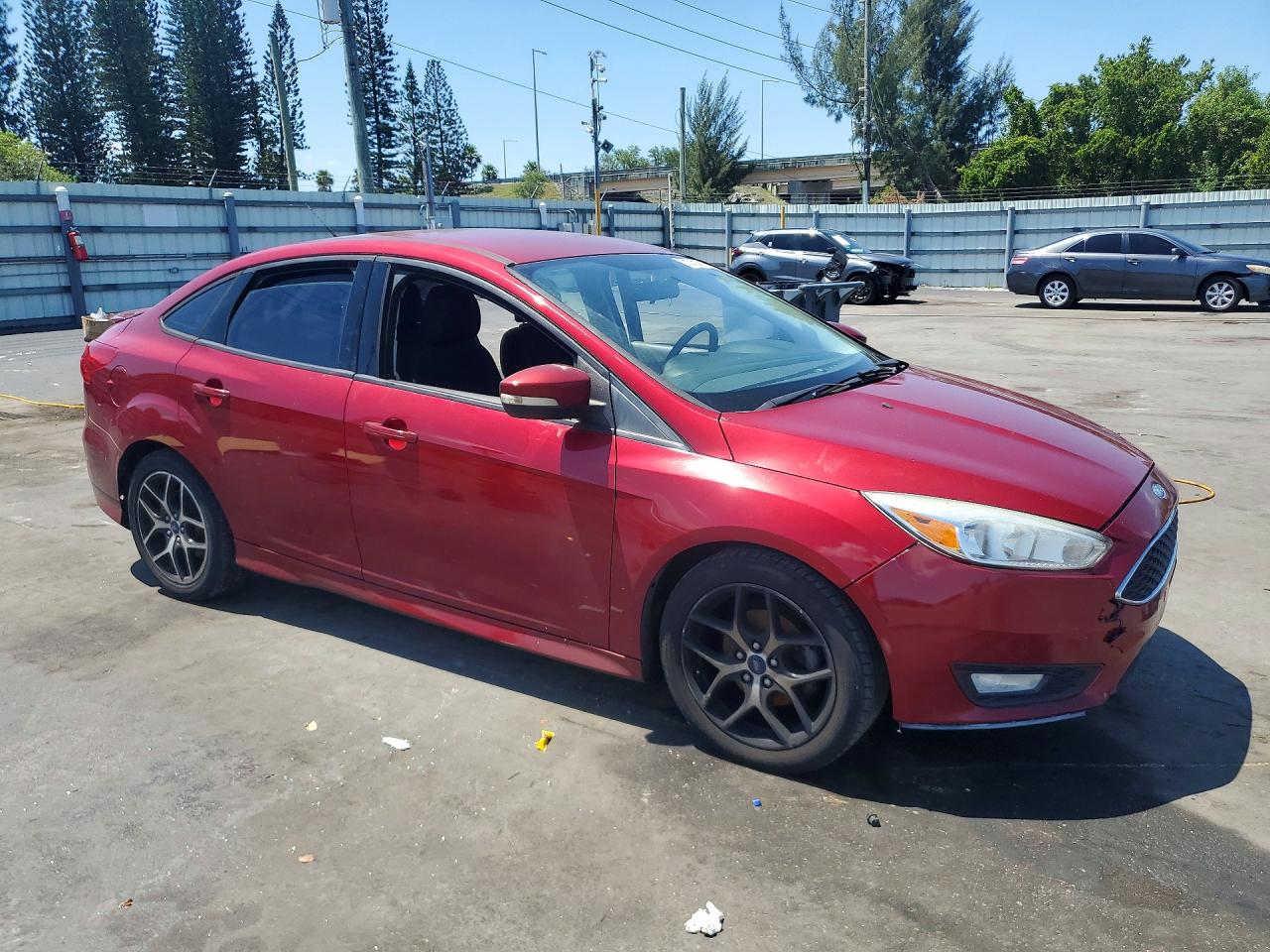 FORD FOCUS 2016 — 5