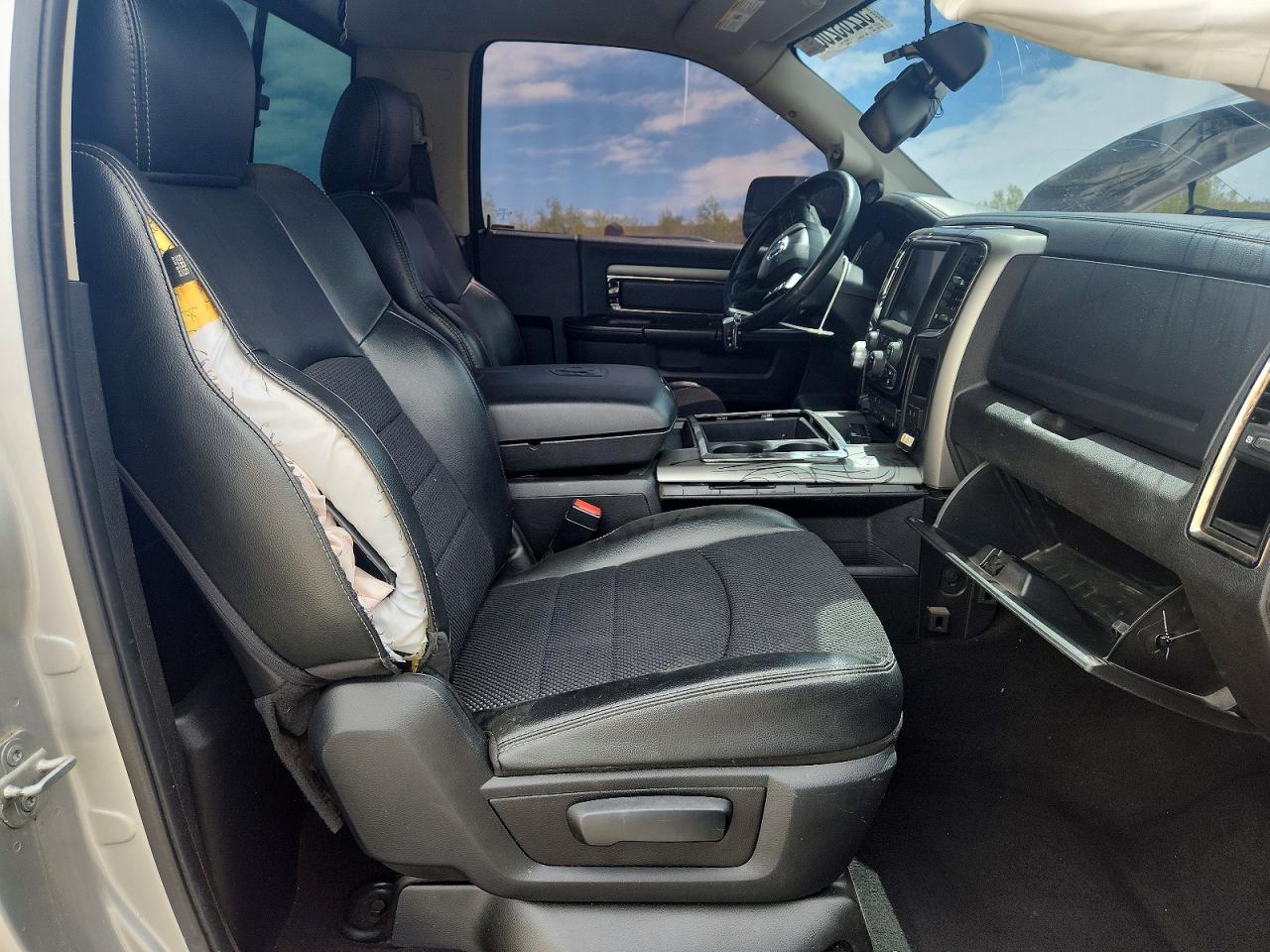 RAM 1500 2014 — 11
