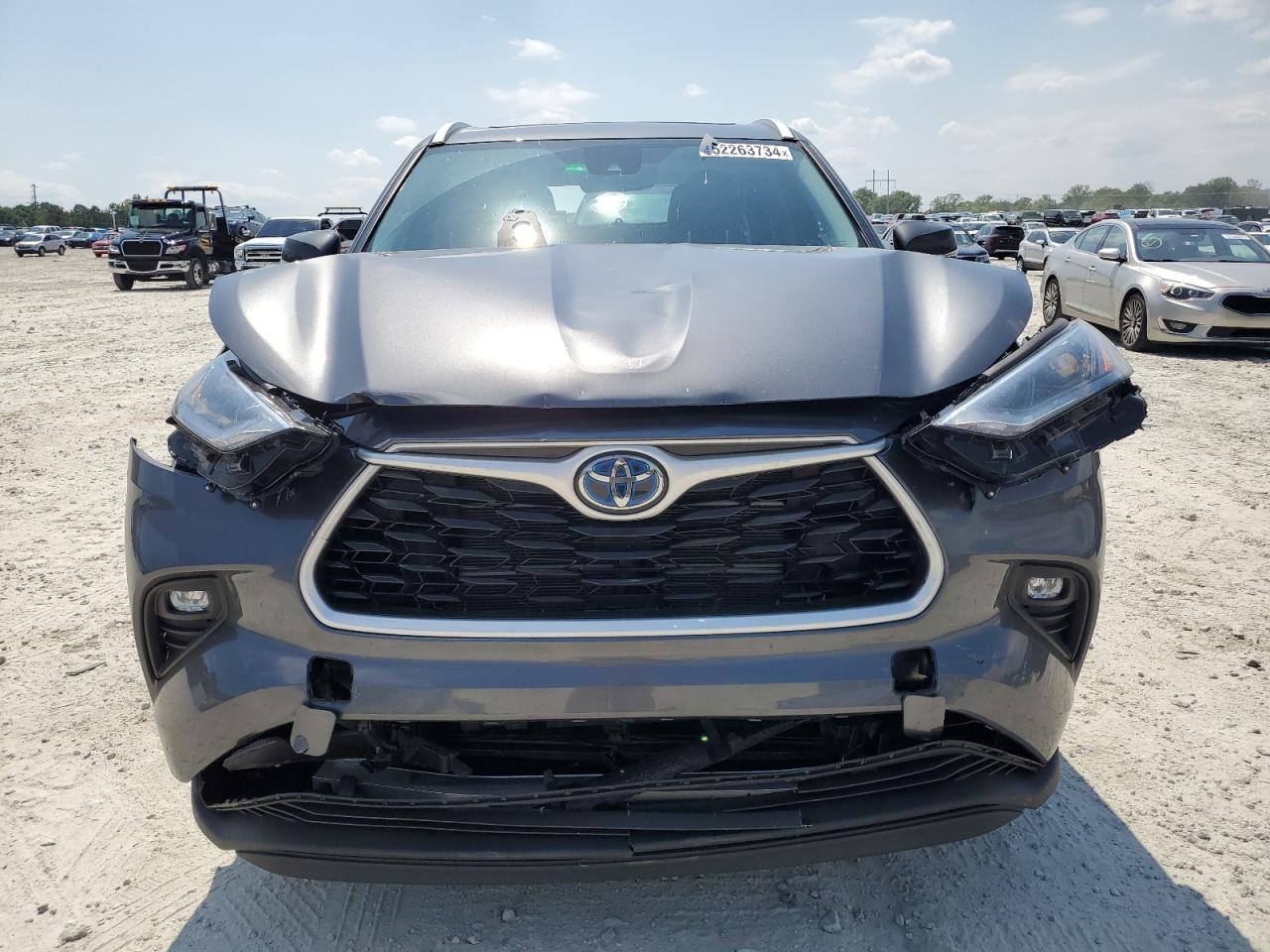 TOYOTA HIGHLANDER 2023 — 6