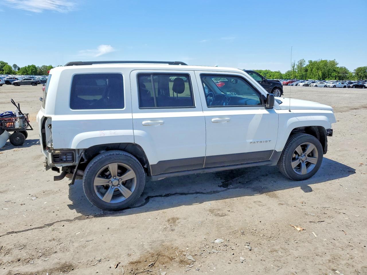 JEEP PATRIOT 2015 — 4