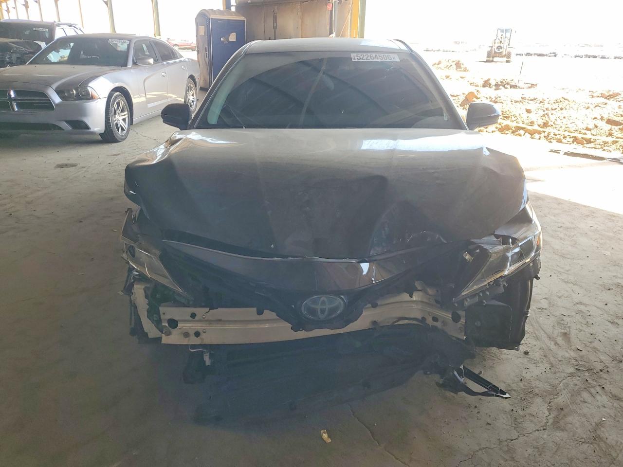 TOYOTA CAMRY 2021 — 6