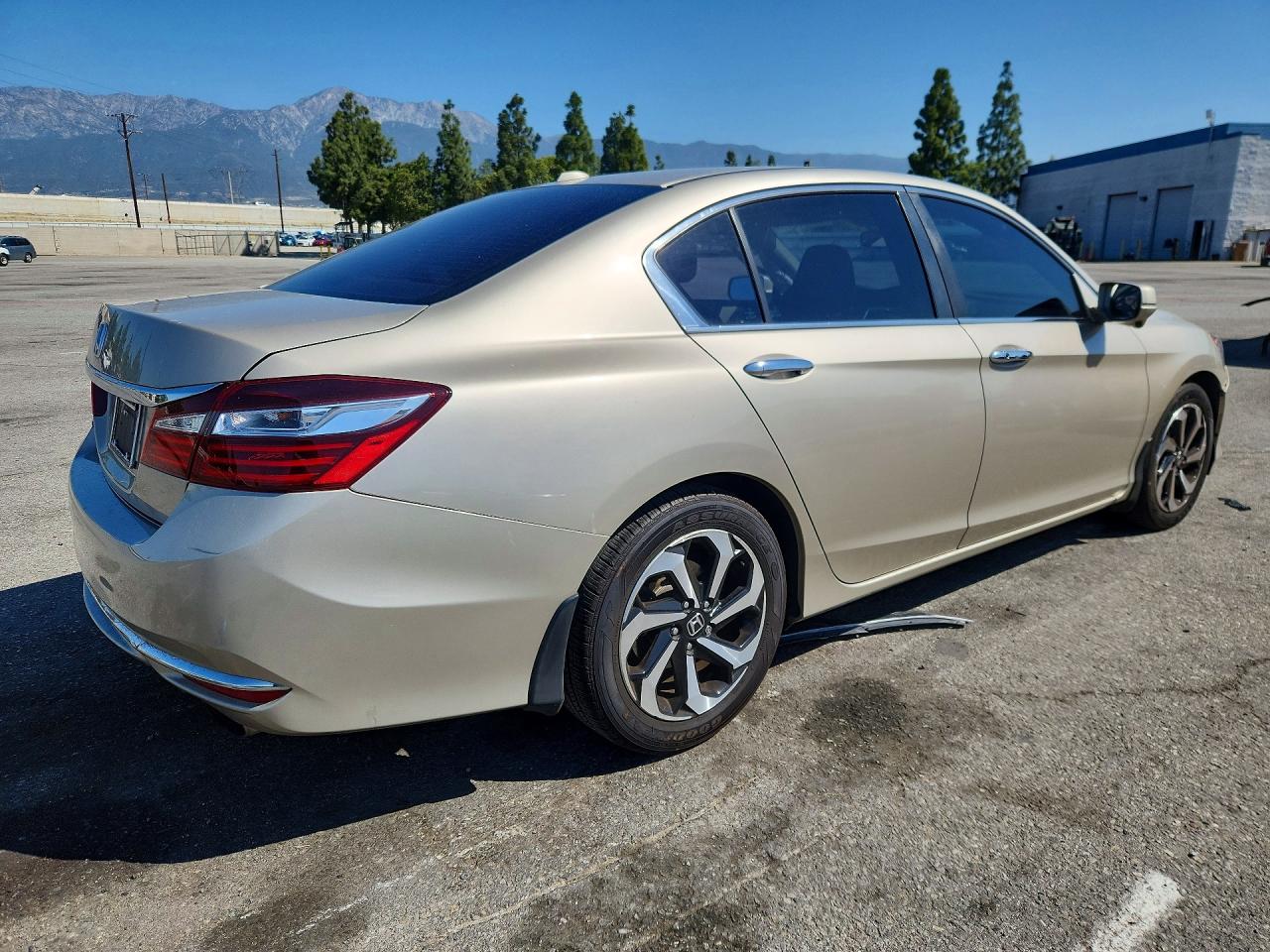 HONDA ACCORD 2017 — 4