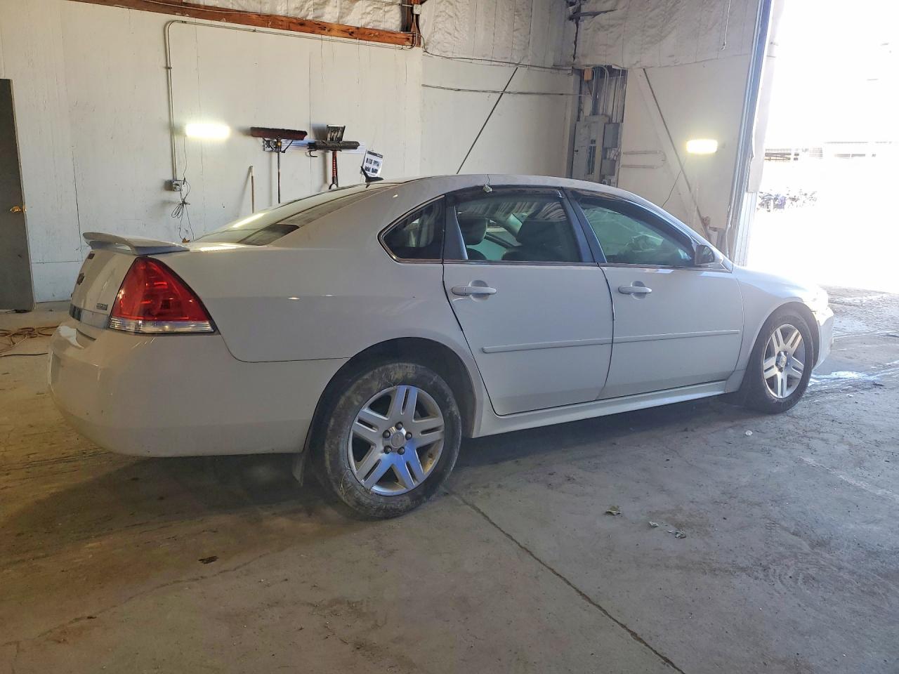 CHEVROLET IMPALA 2011 — 4