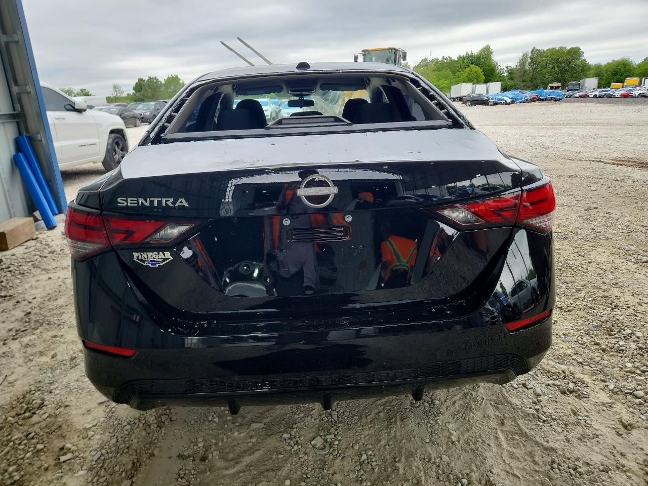 NISSAN SENTRA 2025 — 7