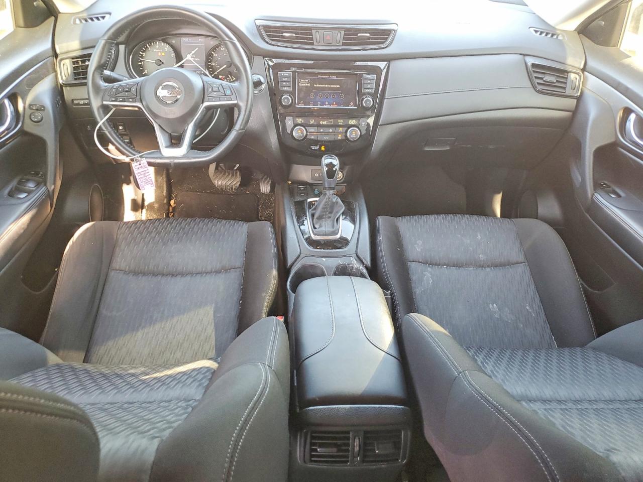 NISSAN ROGUE 2019 — 9
