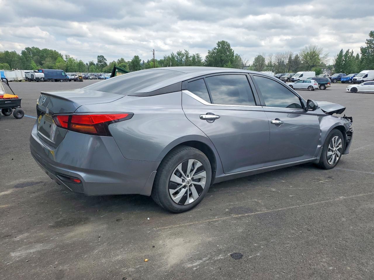 NISSAN ALTIMA 2022 — 4