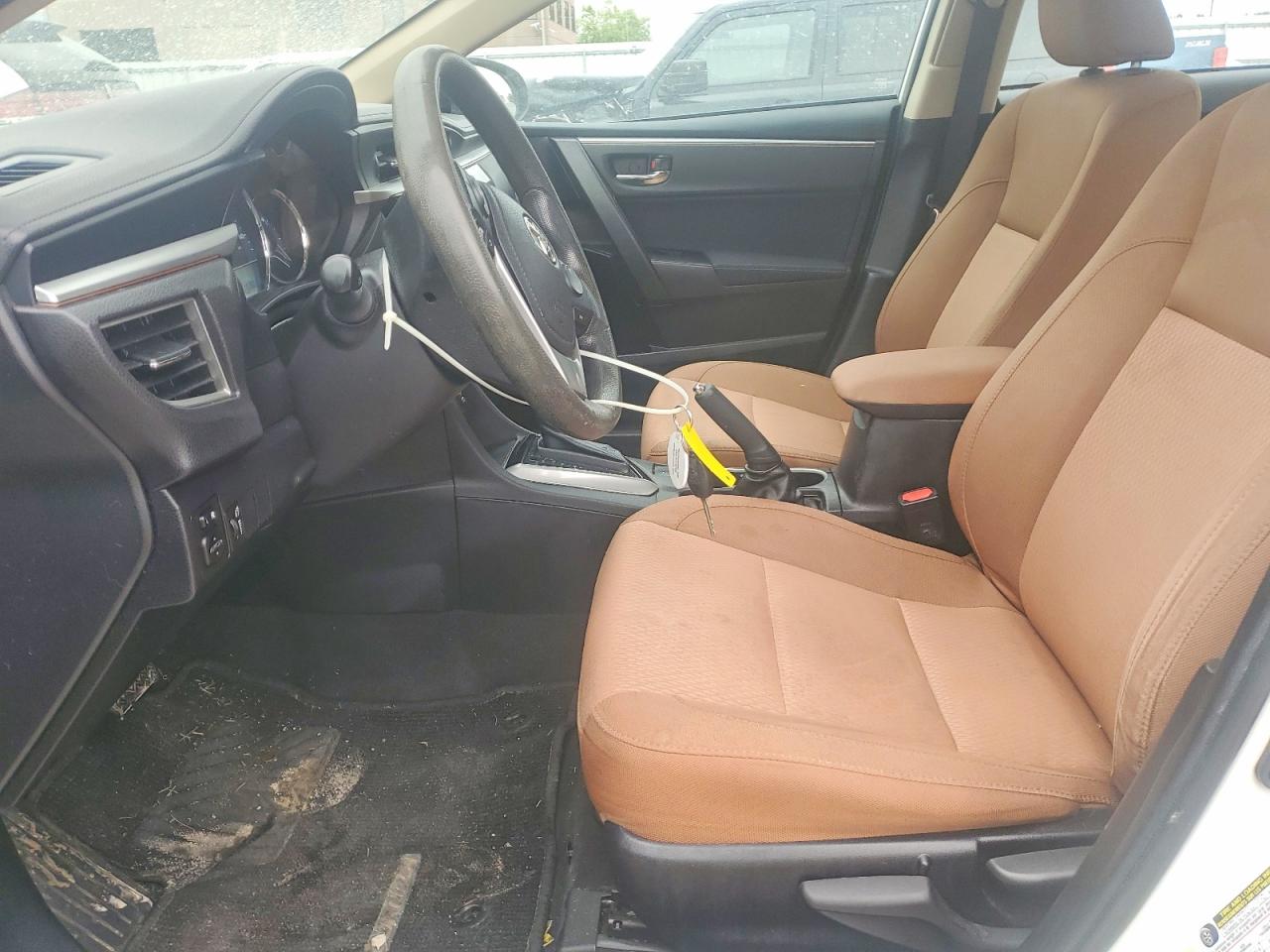 TOYOTA COROLLA 2015 — 8