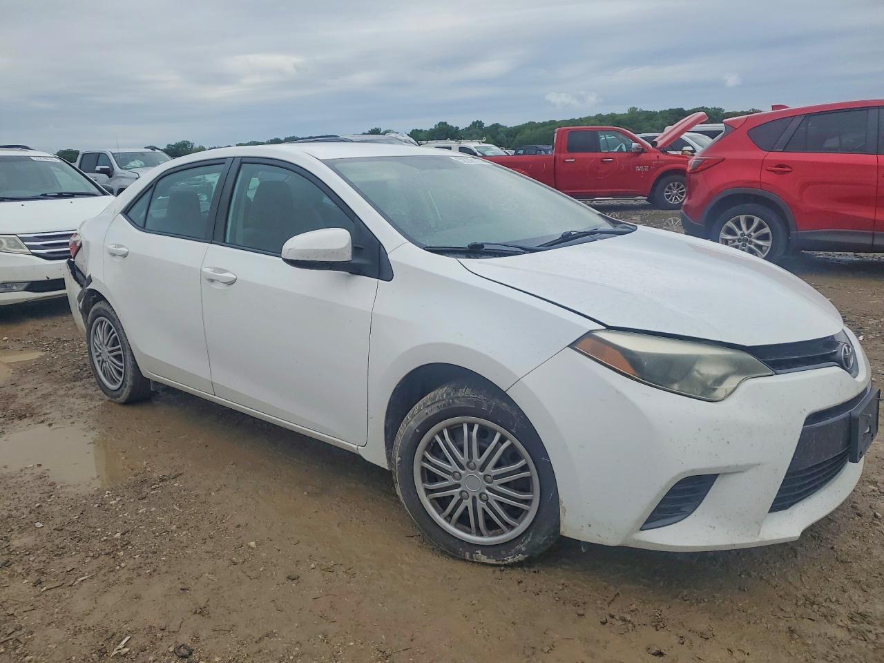 TOYOTA COROLLA 2015 — 5