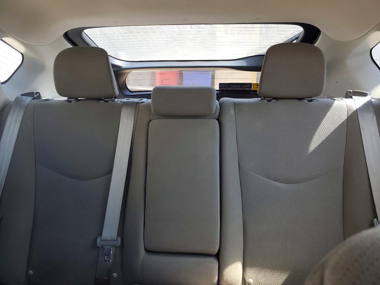 TOYOTA PRIUS 2013 — 11