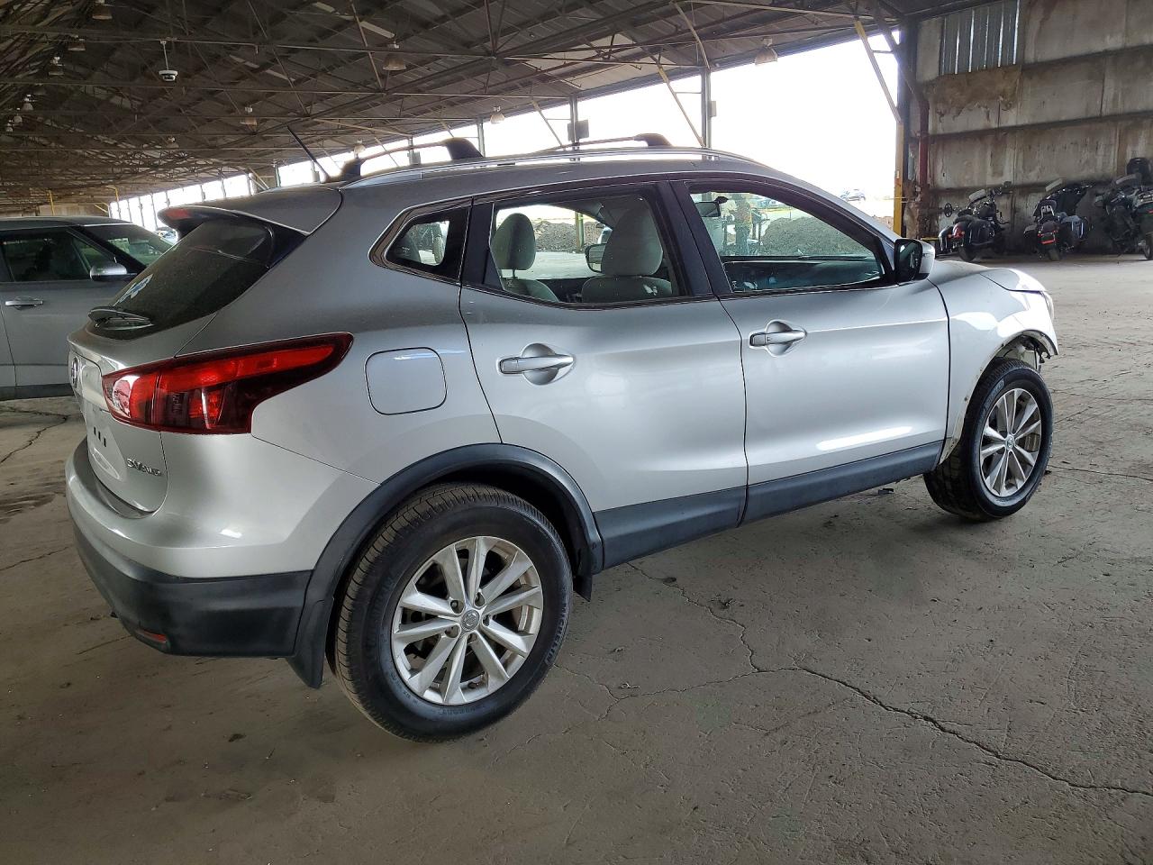 NISSAN ROGUE SPORT 2018 — 4
