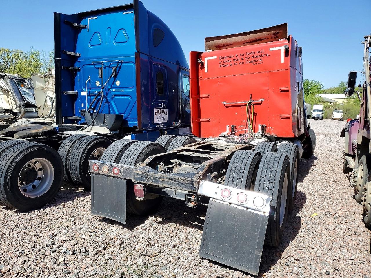 2004 PETERBILT 379