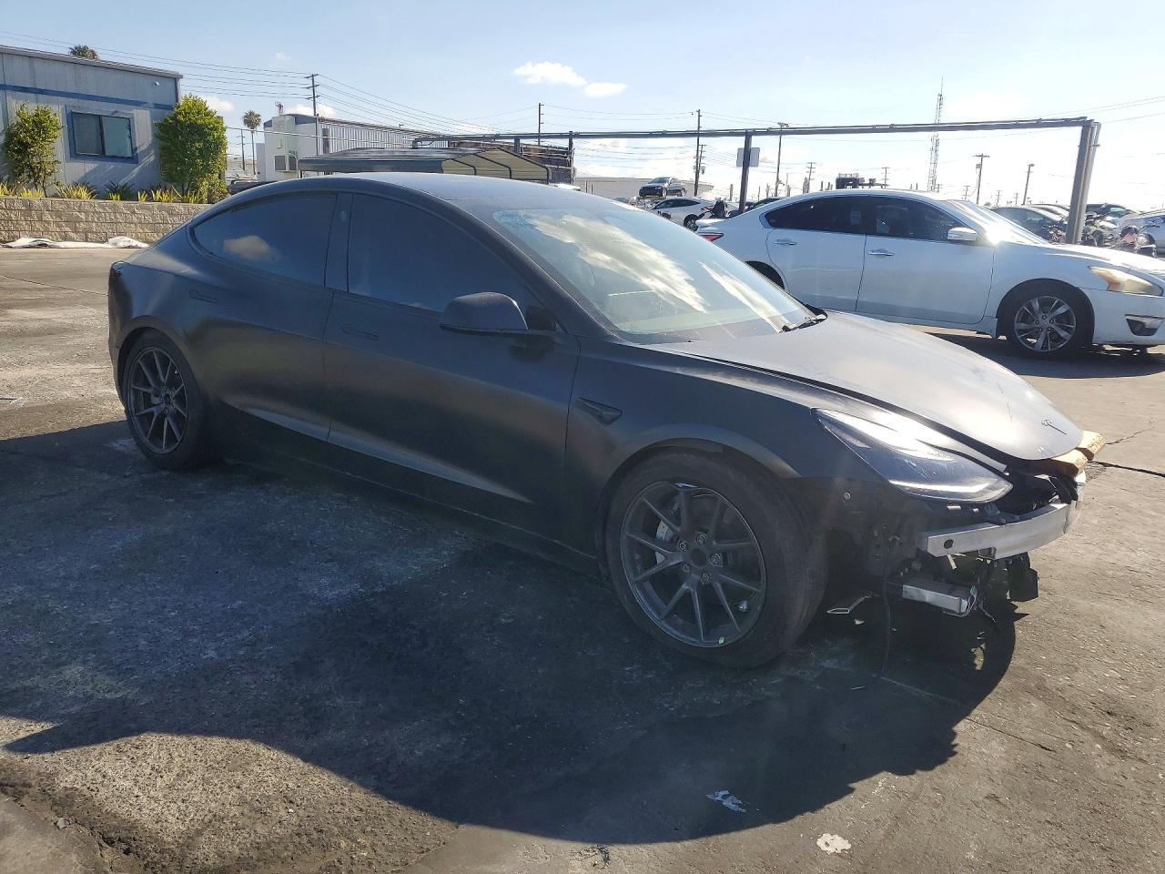 TESLA MODEL 3 2022 — 5