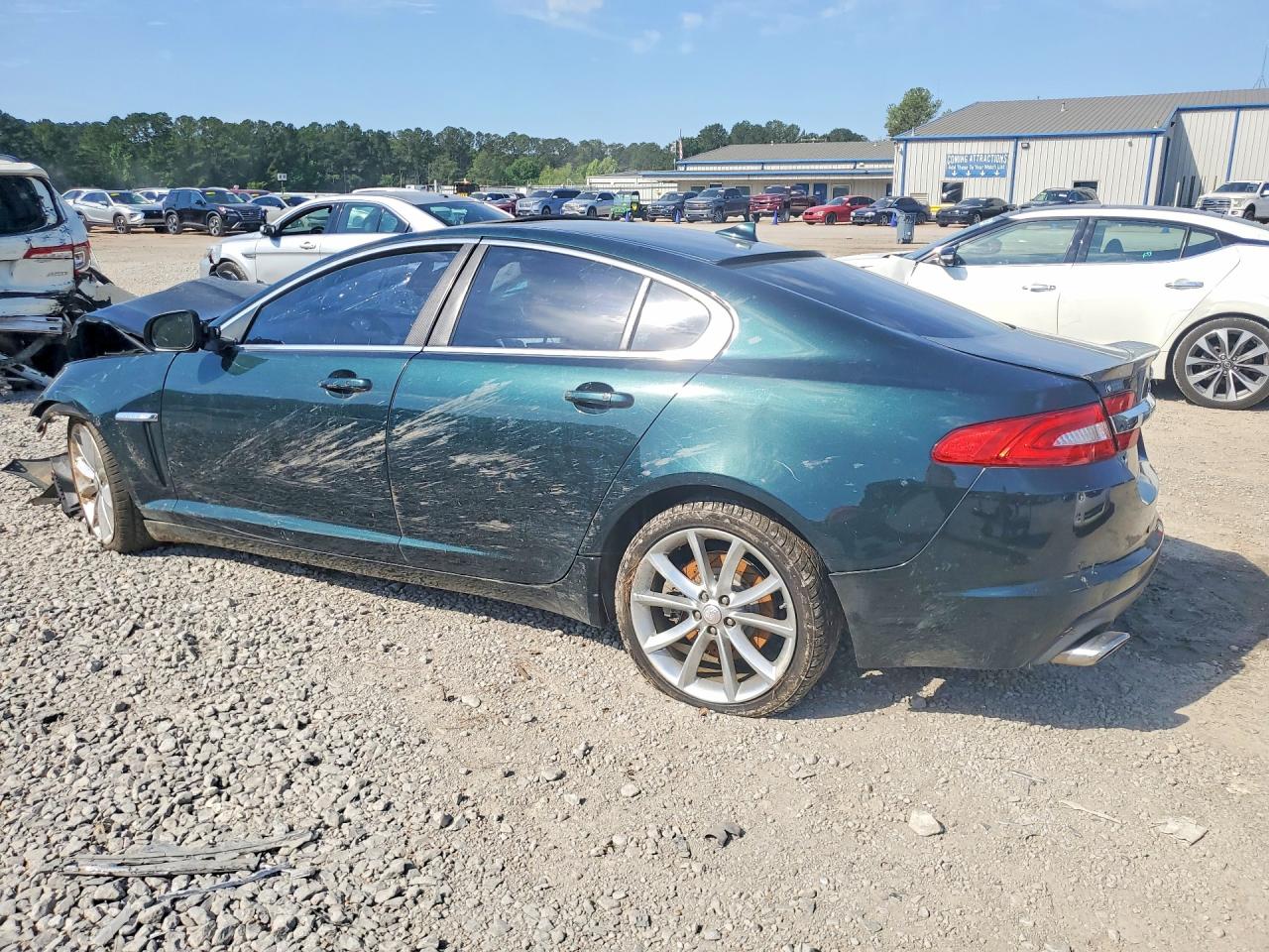 JAGUAR XF 2015 — 3