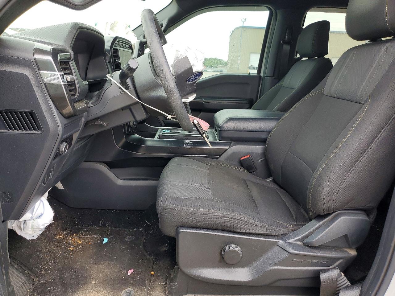 FORD F150 2024 — 8