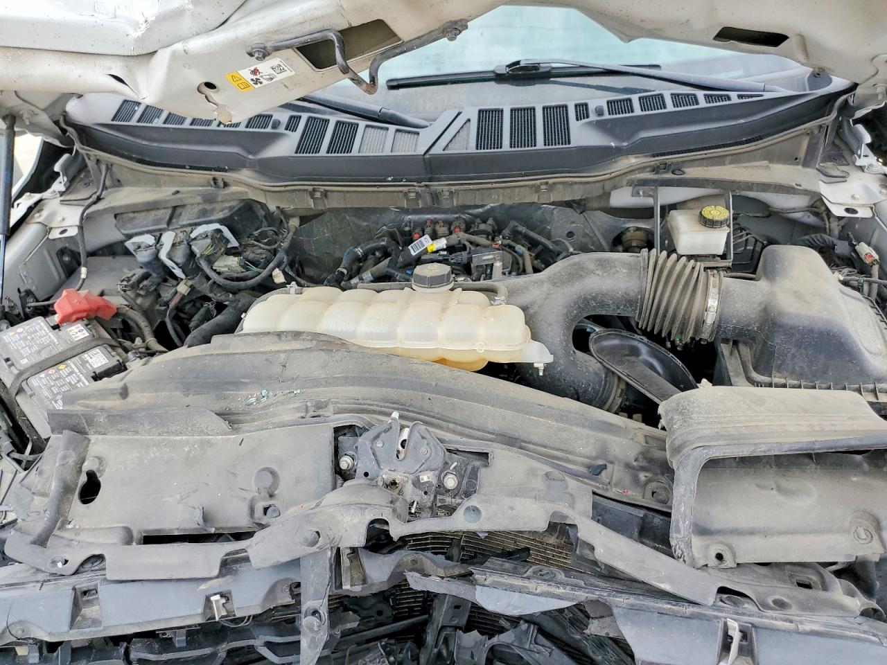 FORD F150 2024 — 12