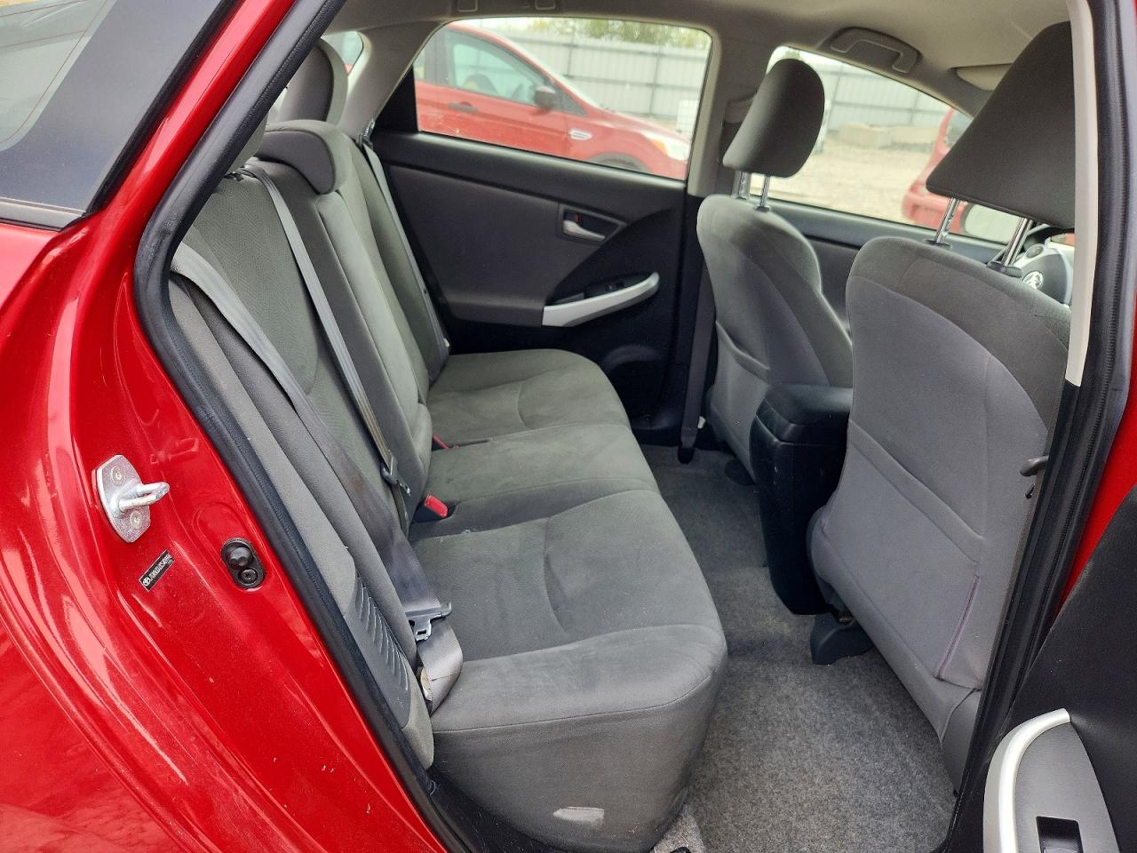 TOYOTA PRIUS 2012 — 11