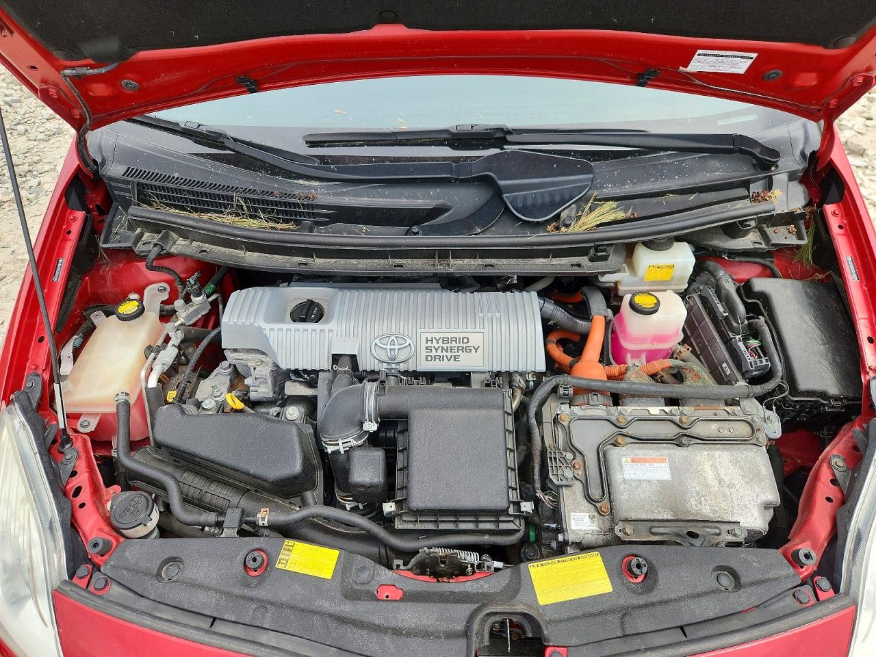 TOYOTA PRIUS 2012 — 12