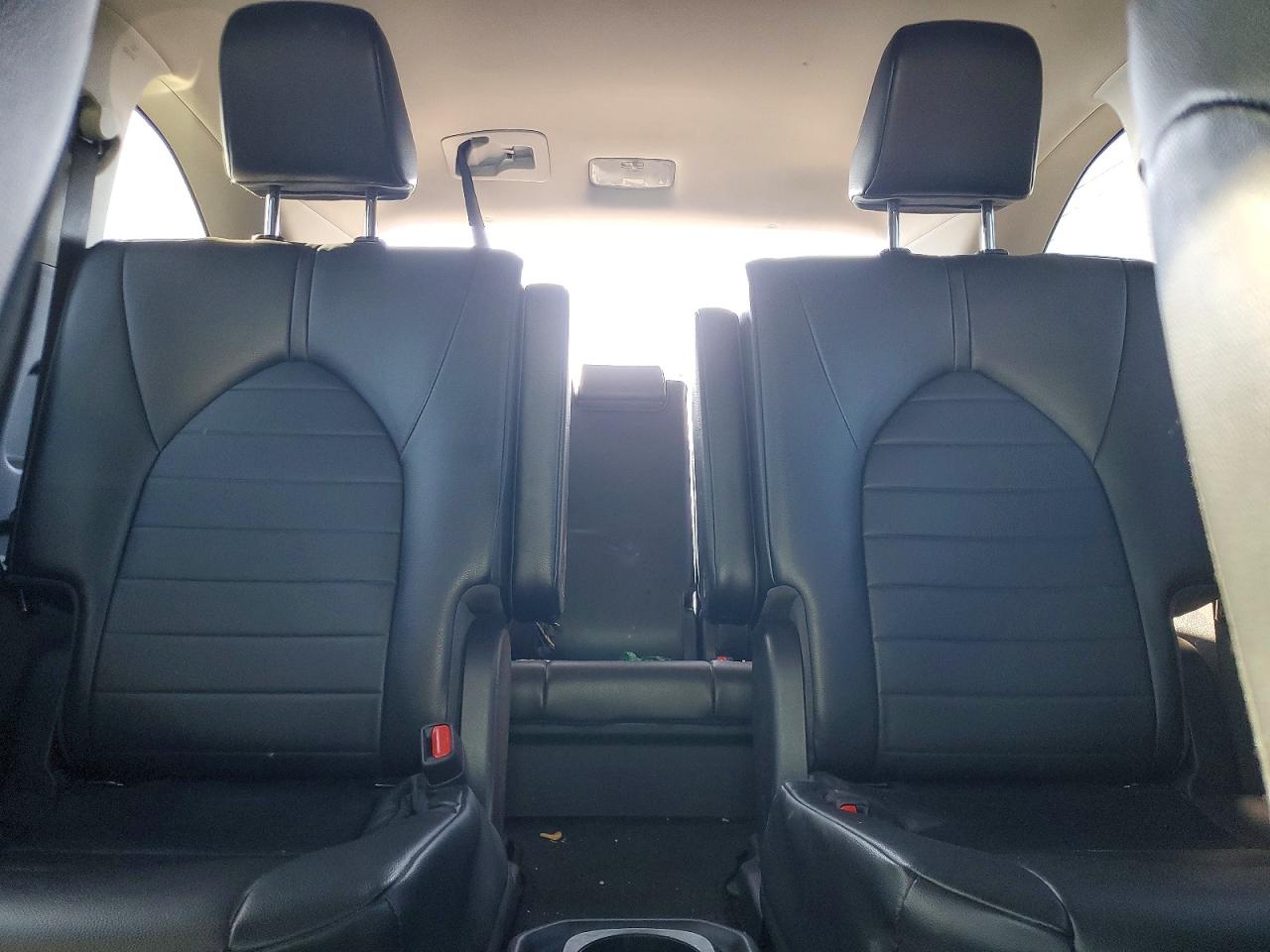 TOYOTA HIGHLANDER 2023 — 11