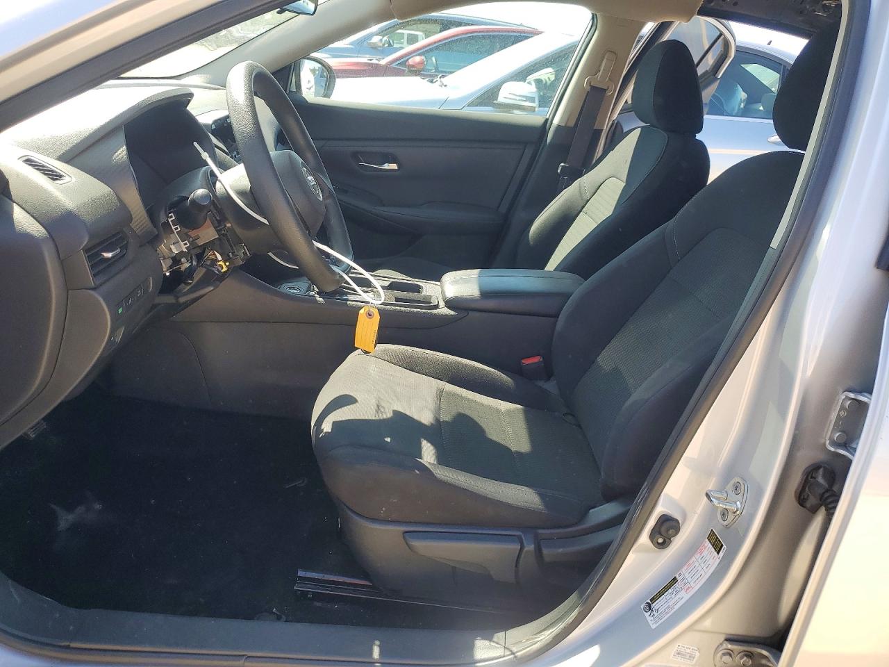 NISSAN SENTRA 2021 — 8