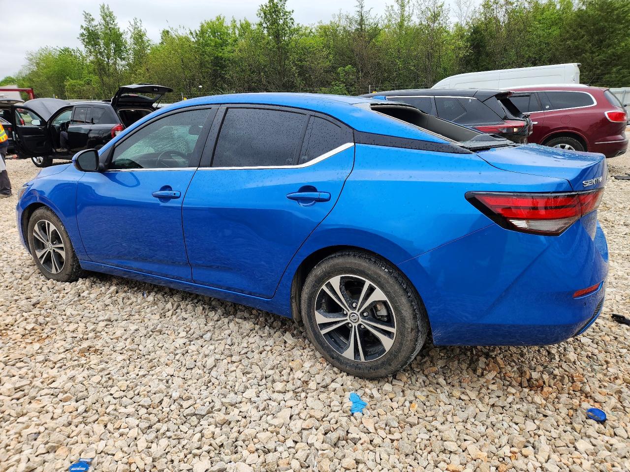 NISSAN SENTRA 2023 — 3