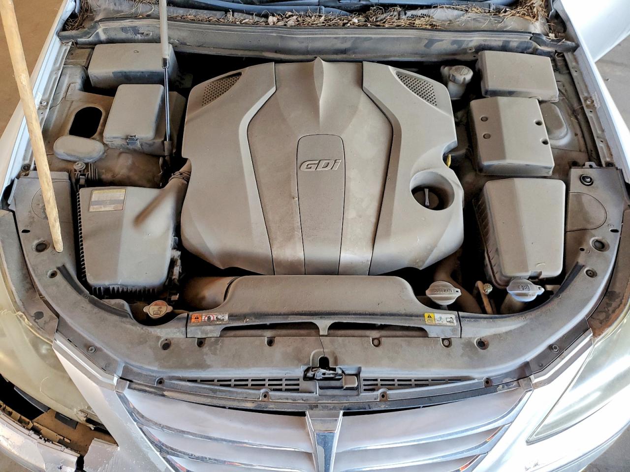 HYUNDAI GENESIS 2012 — 12