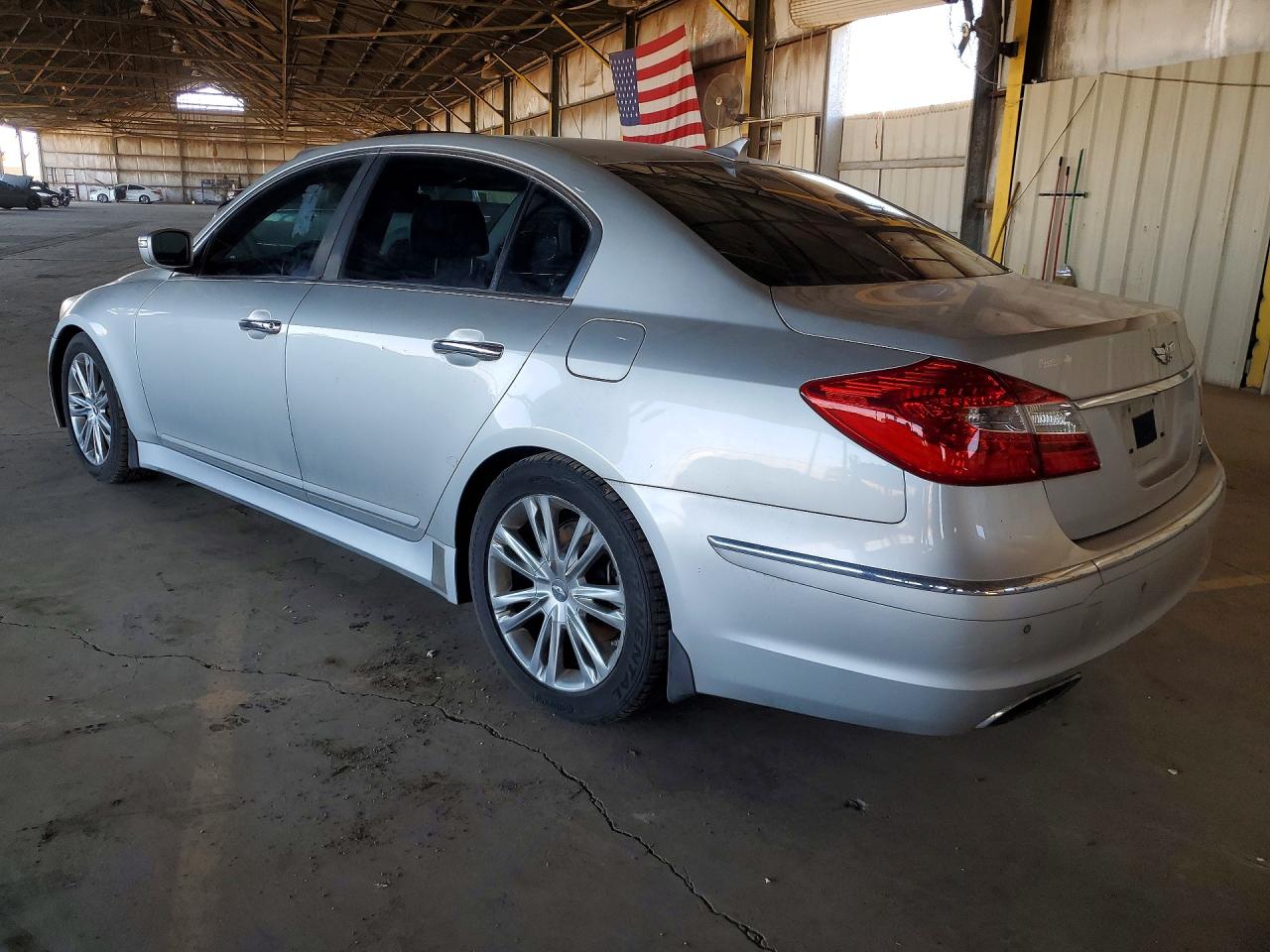 HYUNDAI GENESIS 2012 — 3
