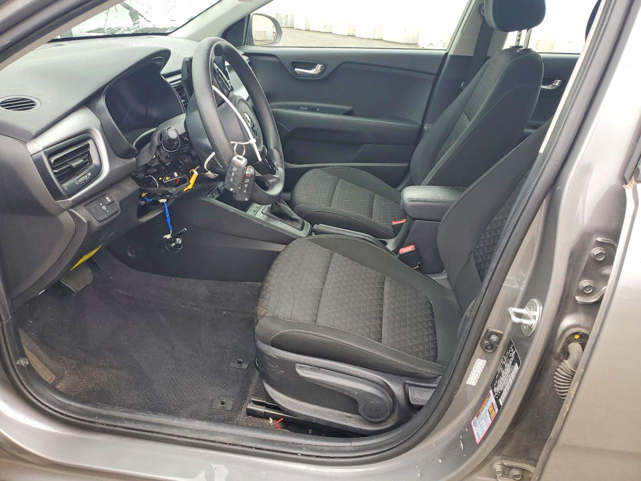 KIA RIO 2021 — 8