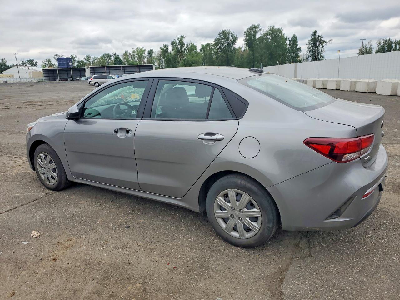 KIA RIO 2021 — 3