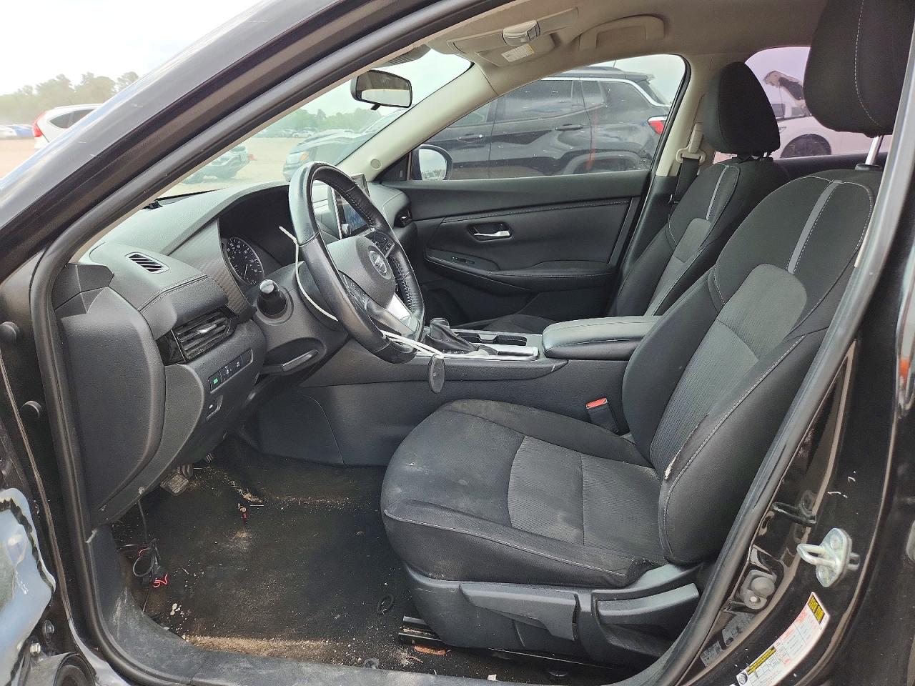 NISSAN SENTRA 2022 — 8