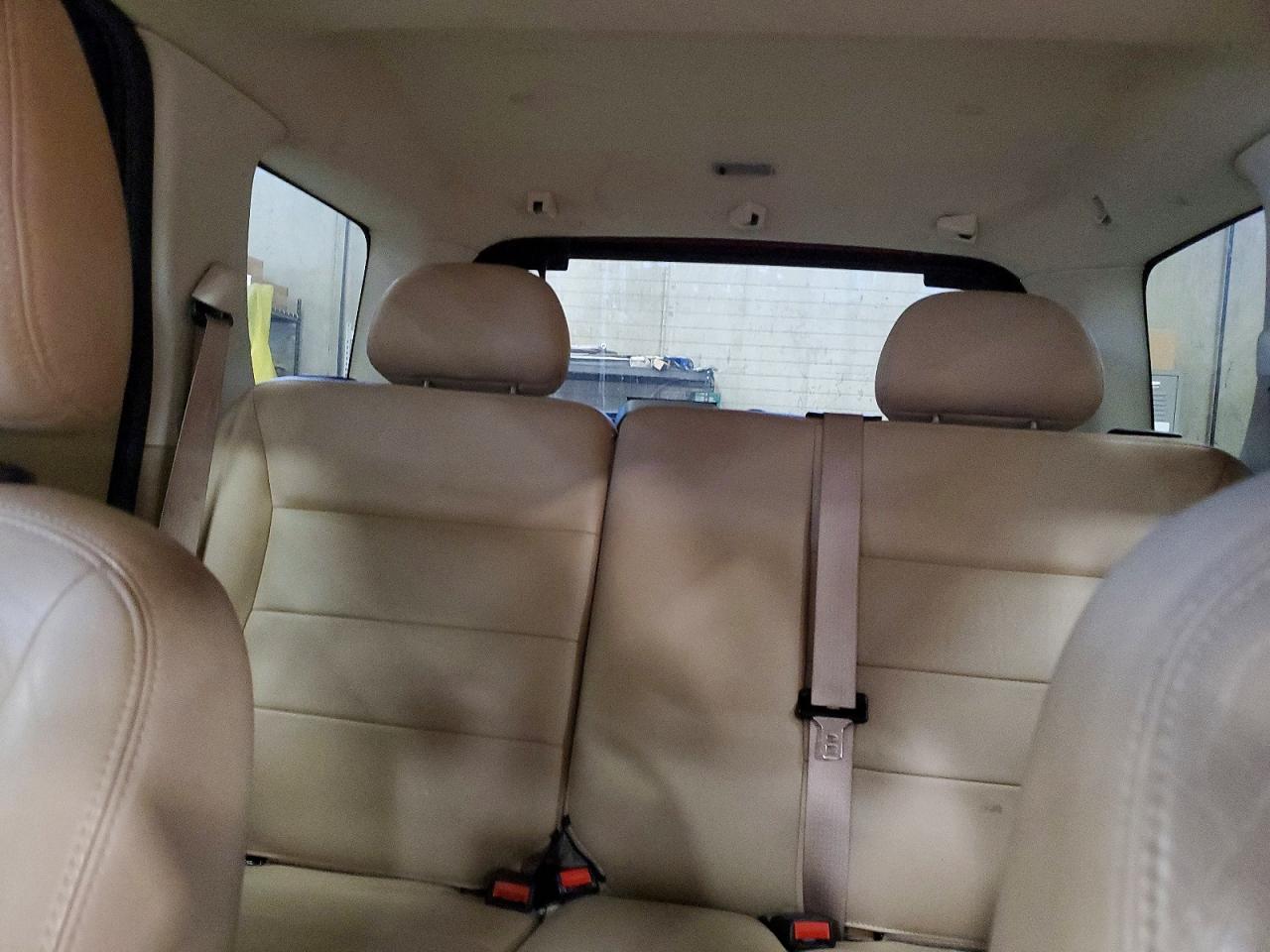 FORD ESCAPE 2008 — 11