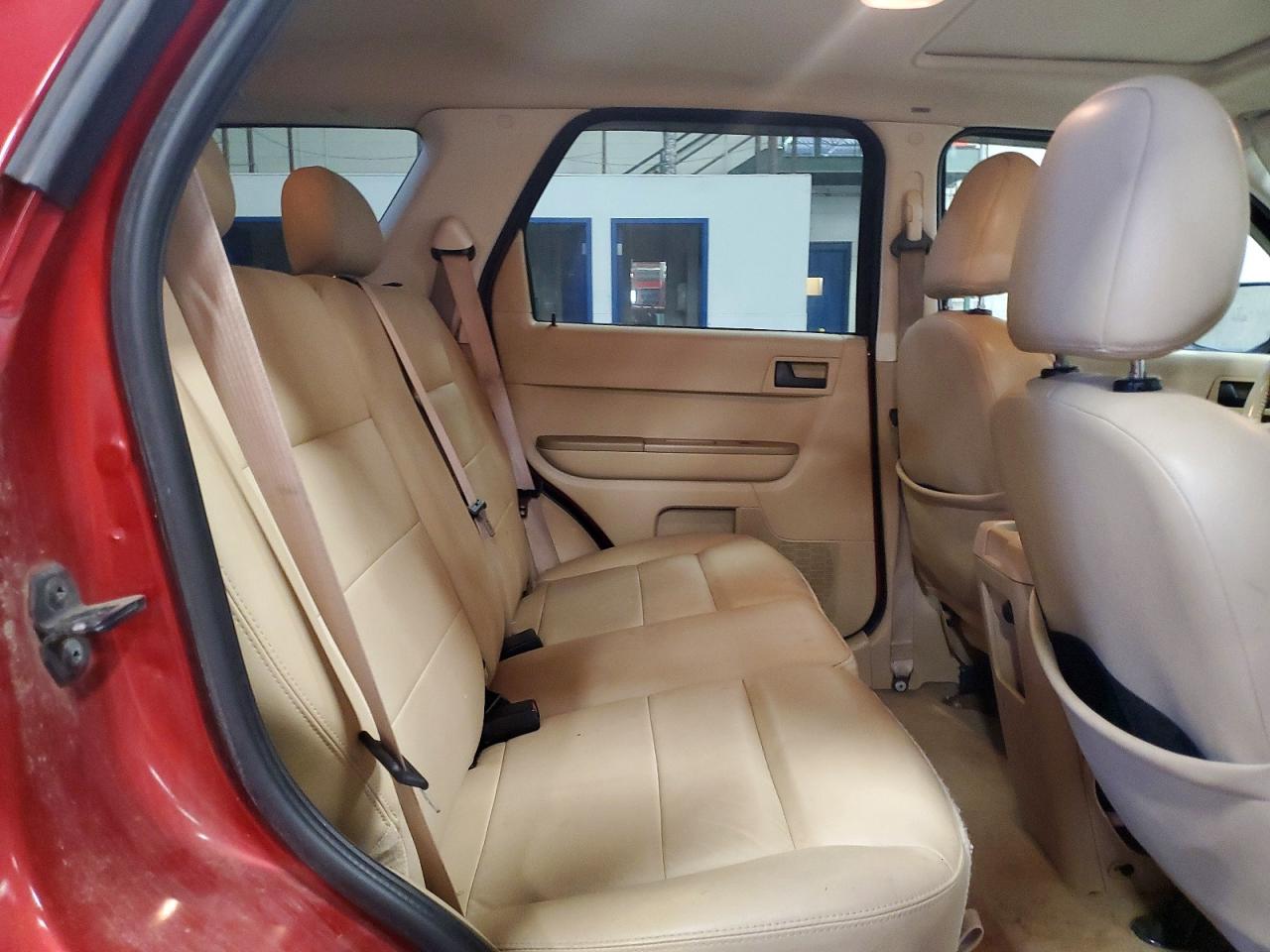 FORD ESCAPE 2008 — 12