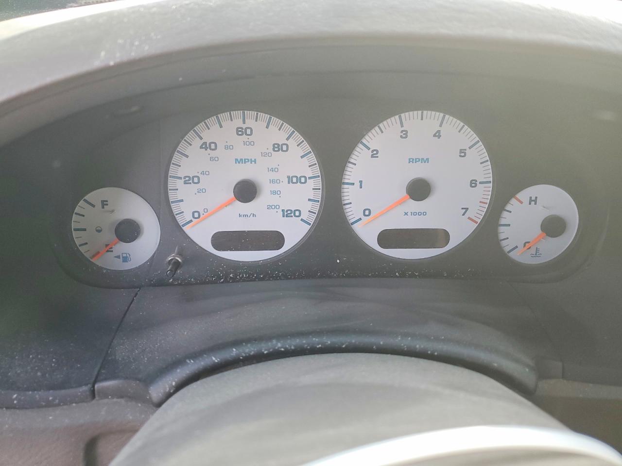 DODGE GRAND CARAVAN 2003 — 10