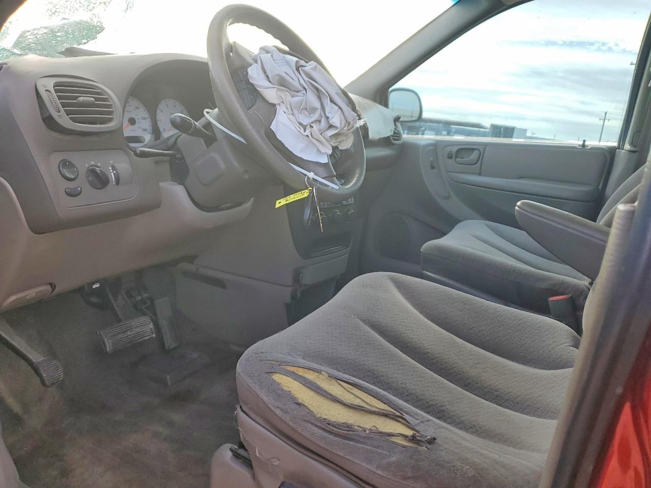 DODGE GRAND CARAVAN 2003 — 8