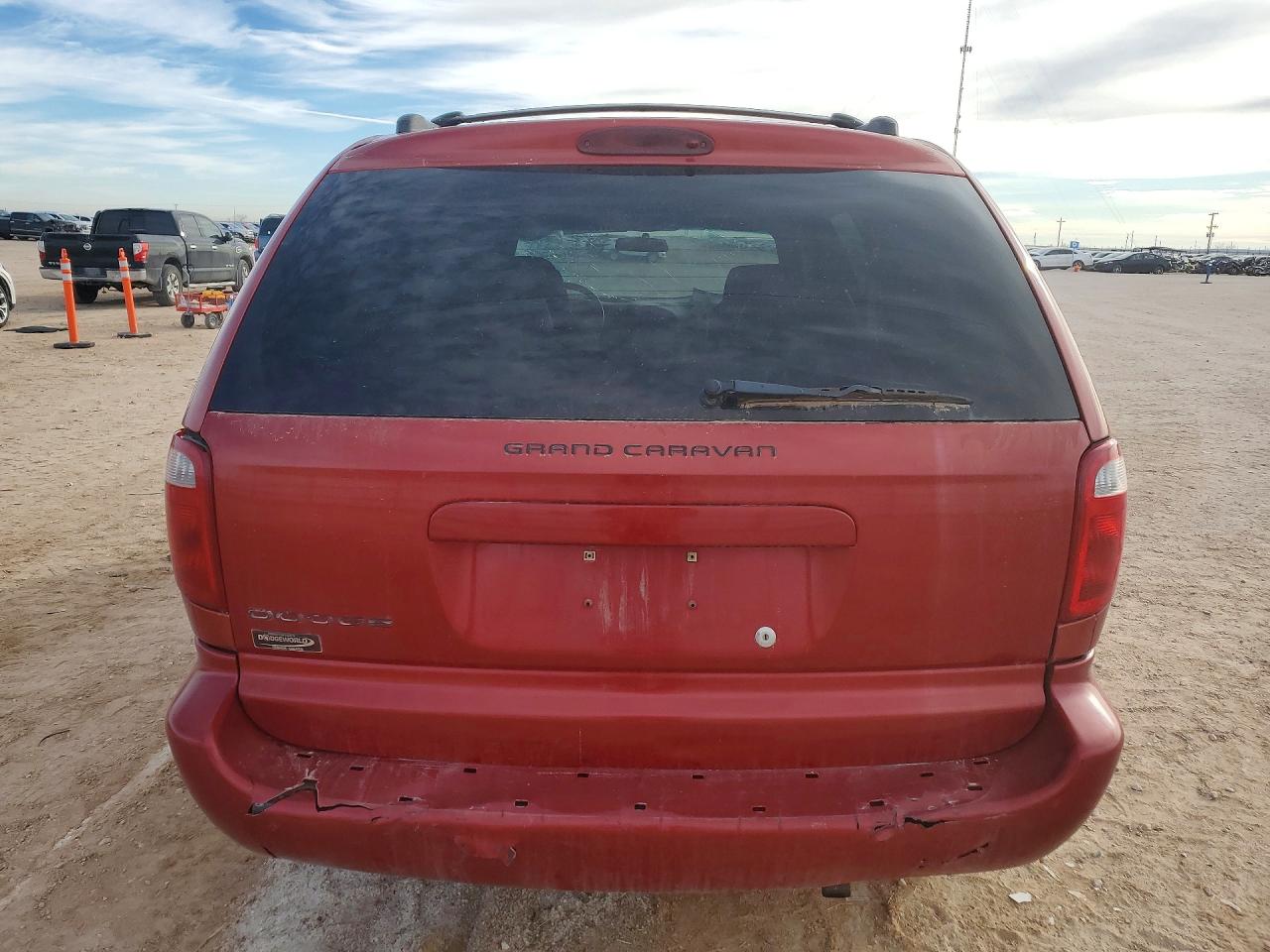 DODGE GRAND CARAVAN 2003 — 7