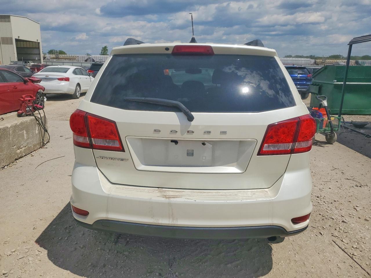 DODGE JOURNEY 2014 — 7