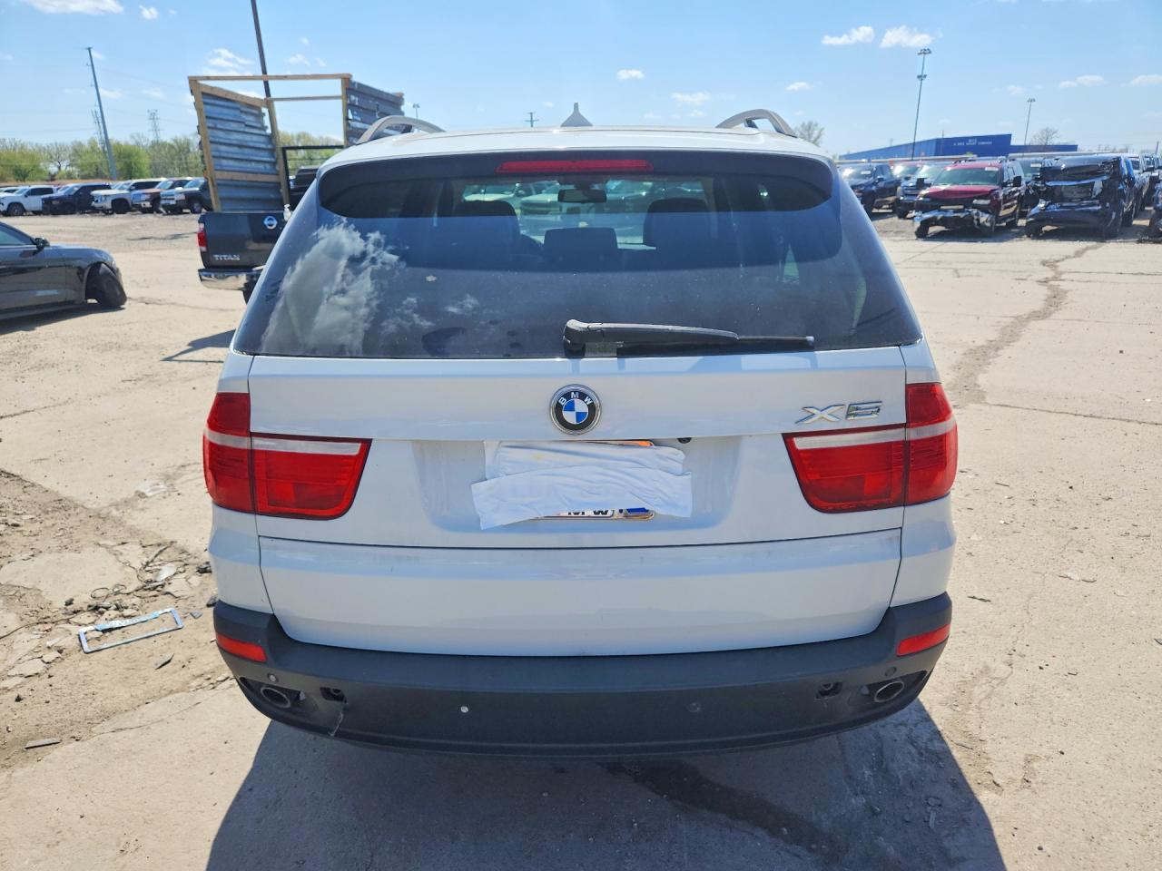BMW X5 2008 — 7