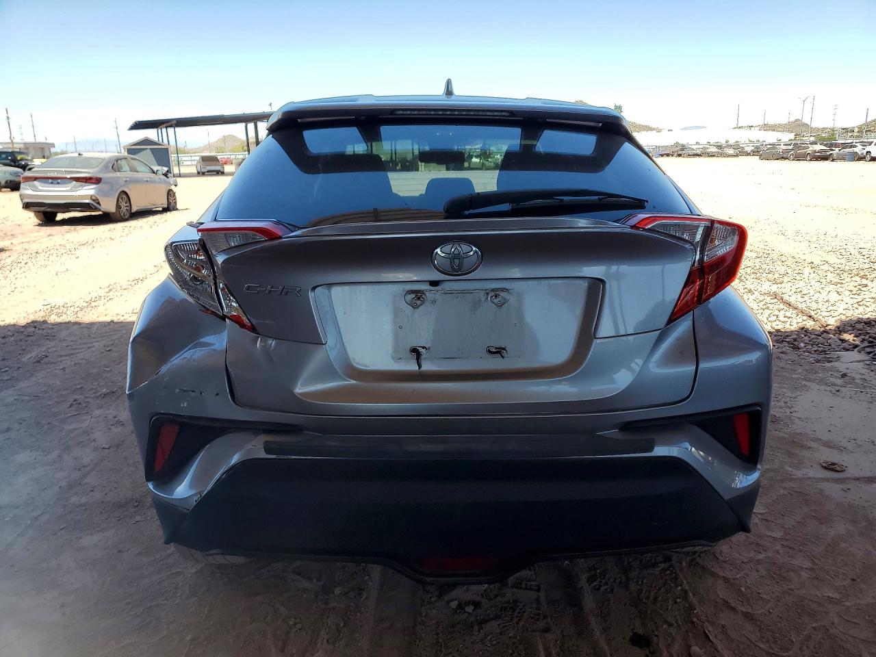 TOYOTA C-HR 2018 — 7