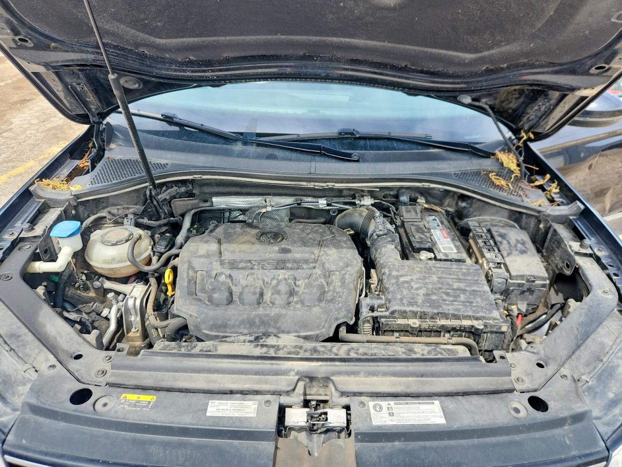 VOLKSWAGEN TIGUAN 2020 — 12